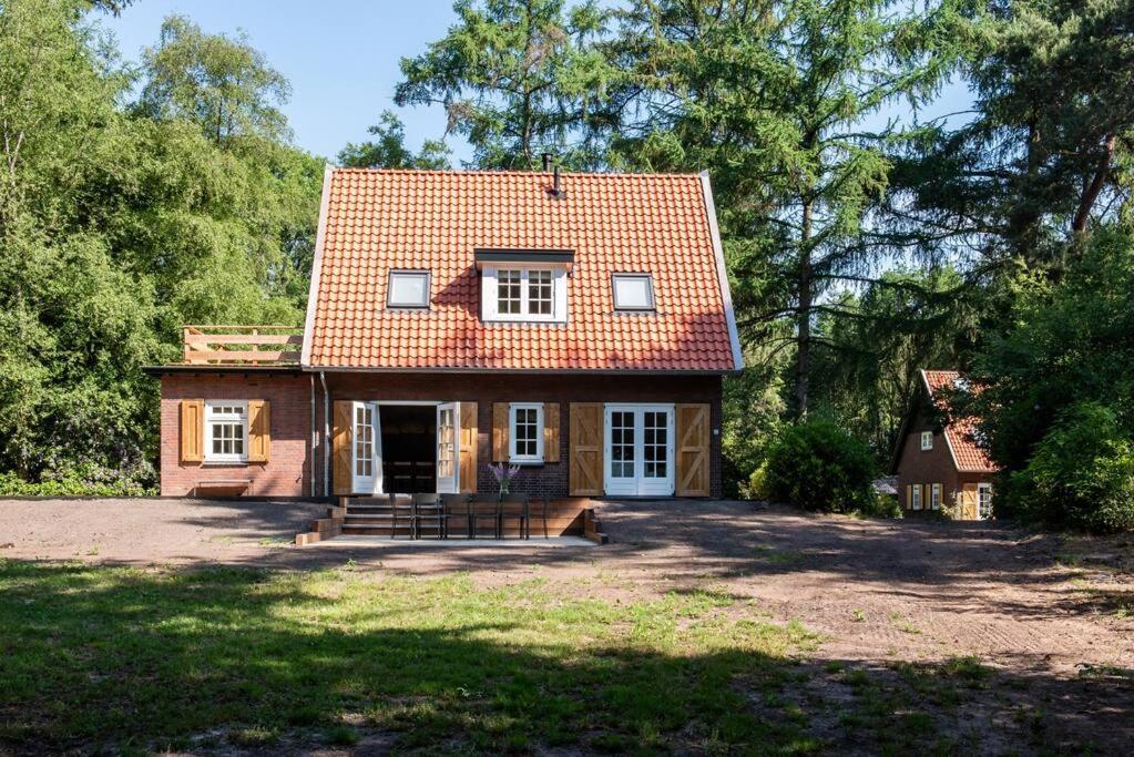 Fantastisch Familiehuis Met Grote Tuin I Bosrijk لونتيرين المظهر الخارجي الصورة
